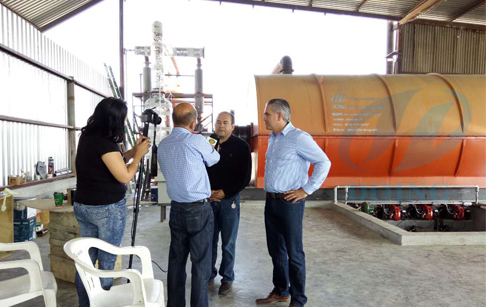 Waste tire pyrolysis plant installed in Mexico by reported video 