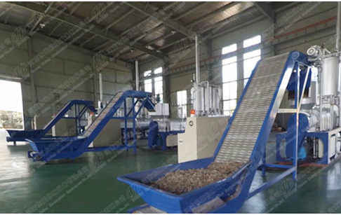 Waste plastic to diesel recycling plant