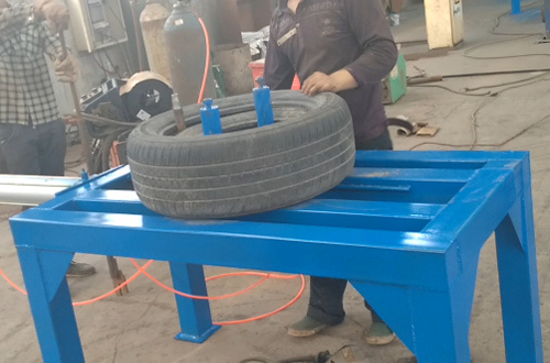 Tyres doubling machine runing video 