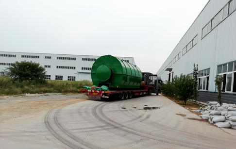 2 sets 12 waste tyre to oil pyrolysis plants transported to Jiangsu Province, China