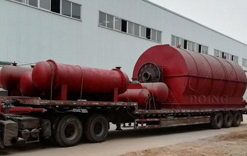 One set 12T waste tire to oil machine was sent to Heilongjiang,China