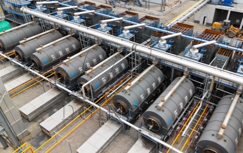 Eight sets of oil sludge treatment pyrolysis plants running video in China