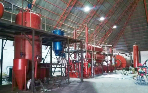 Mexican customer's waste pyrolysis distillation plant were successfully installed