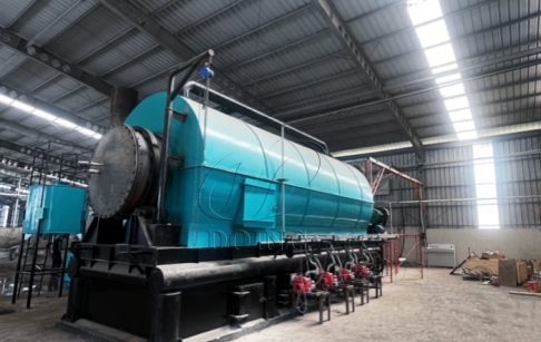 10Ton Batch Plastic Pyrolysis Equipment Installed in Indonesia