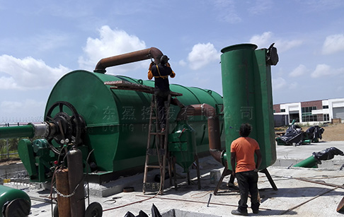 Panama 12T waste tire recycling pyrolysis machine project 